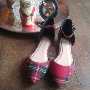 Gorgeous Red Plaid Flats * Christmas Holiday *